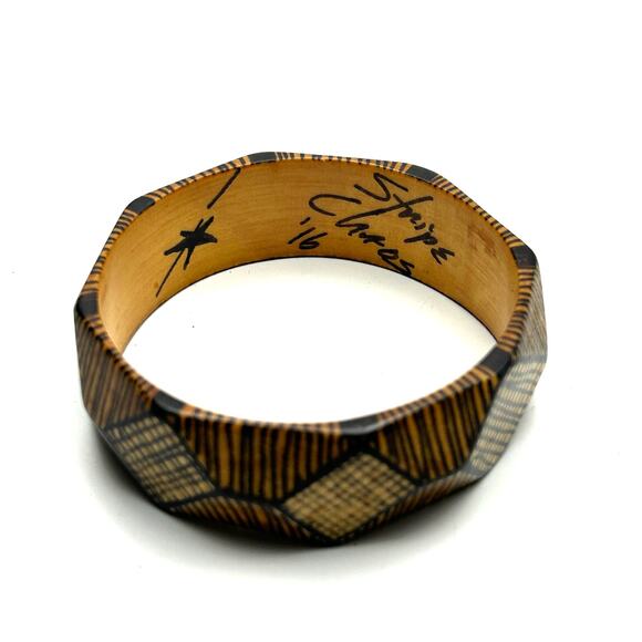 Artisan Handmade Wood Bangle Bracelet Signed Stripe Chaos 2016 Jewelry - Picture 3 of 7